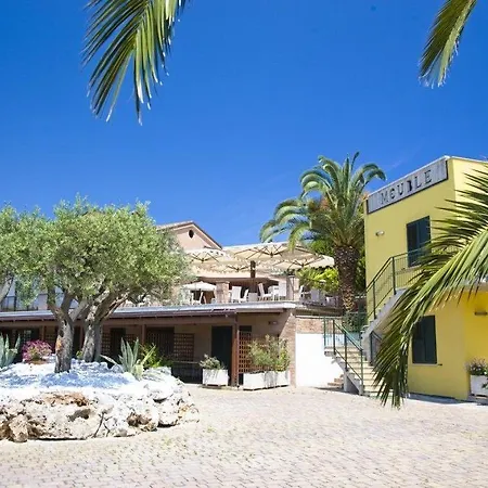 Le Cave 3* Sirolo