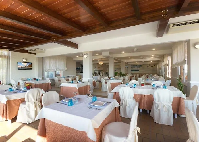 Hotell Le Cave Sirolo