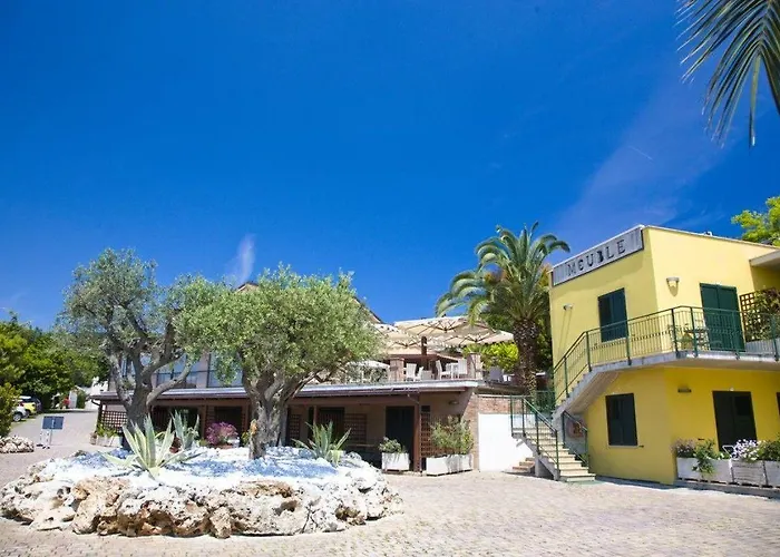 Le Cave Hotell