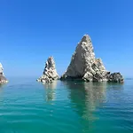 Le Cave Szálloda