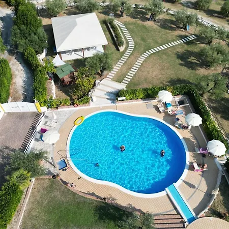 Hotel Le Cave 3*