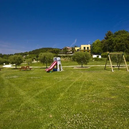 Le Cave Hotel 3*