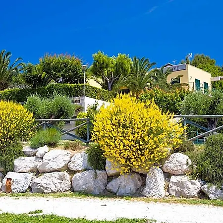 Le Cave 3* Sirolo