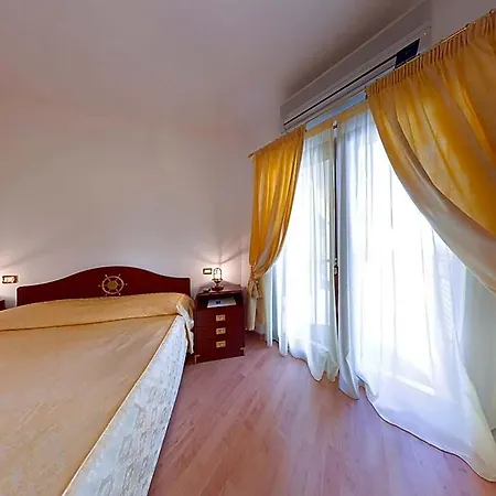 Le Cave 3* Sirolo