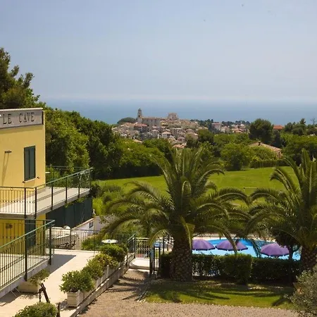 Hotel Le Cave